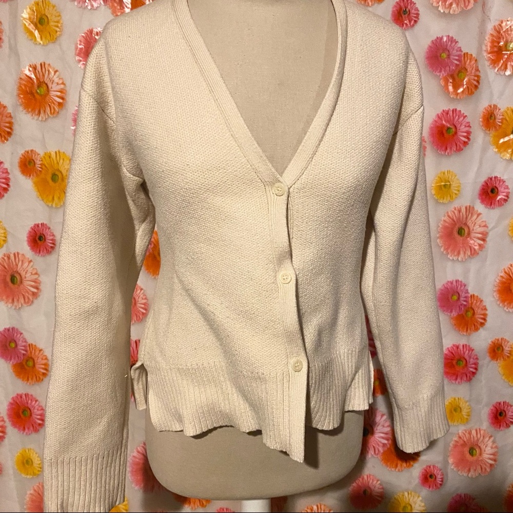 ✨3/$10✨ ZARA Chunky White Button Down Sweater Sz M